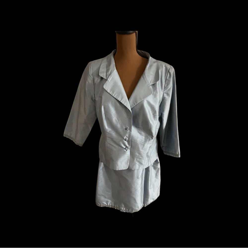 Sarah Cambell size 12 powdered blue suit $65